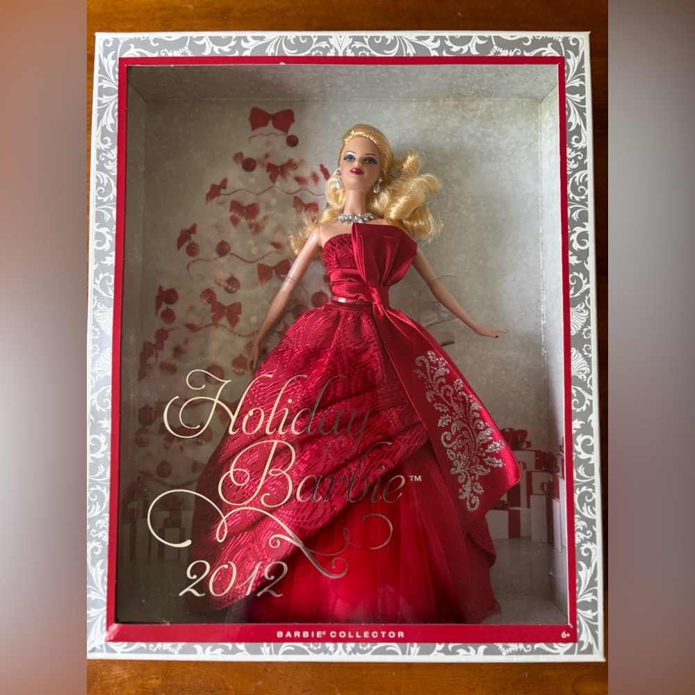 2012 Barbie Holiday Decor Red Gown Collector's Edition